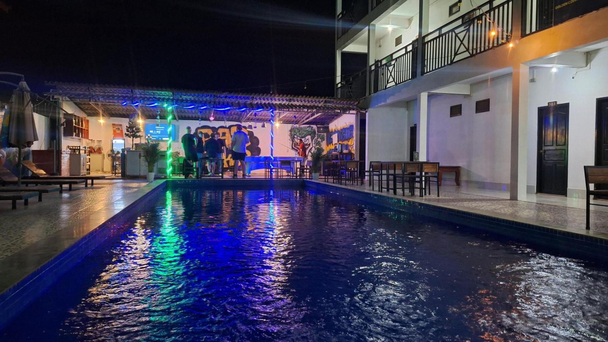 Vang Vieng Santara Backpackers Hostel 외부 사진